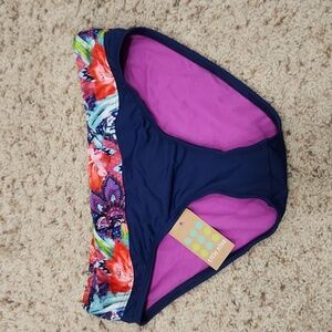 Title nine swim nwt size xs